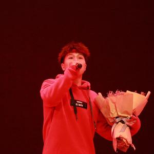 啊〜好痛〜嗯〜轻一点韩国
